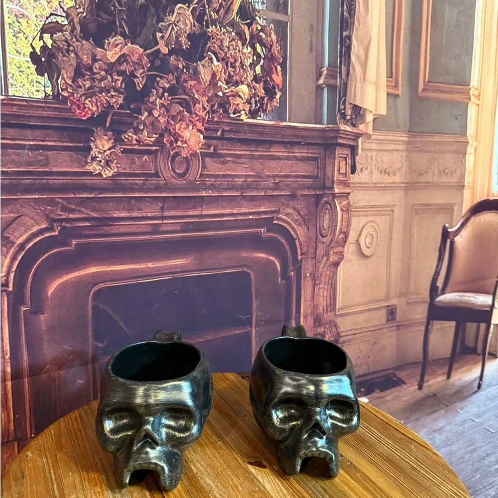 Williams Sonoma Halloween Skull Coffee Mugs Party Retired Rare Collectible